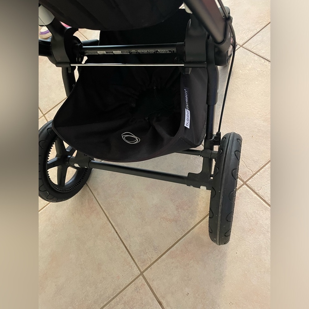 Bugaboo Cameleon 3 complete stroller >$2000 retail, almost new used condition - Picture 6 of 8